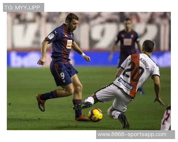 西甲周六重磅对决埃尔南德斯执法贝蒂斯迎战巴萨